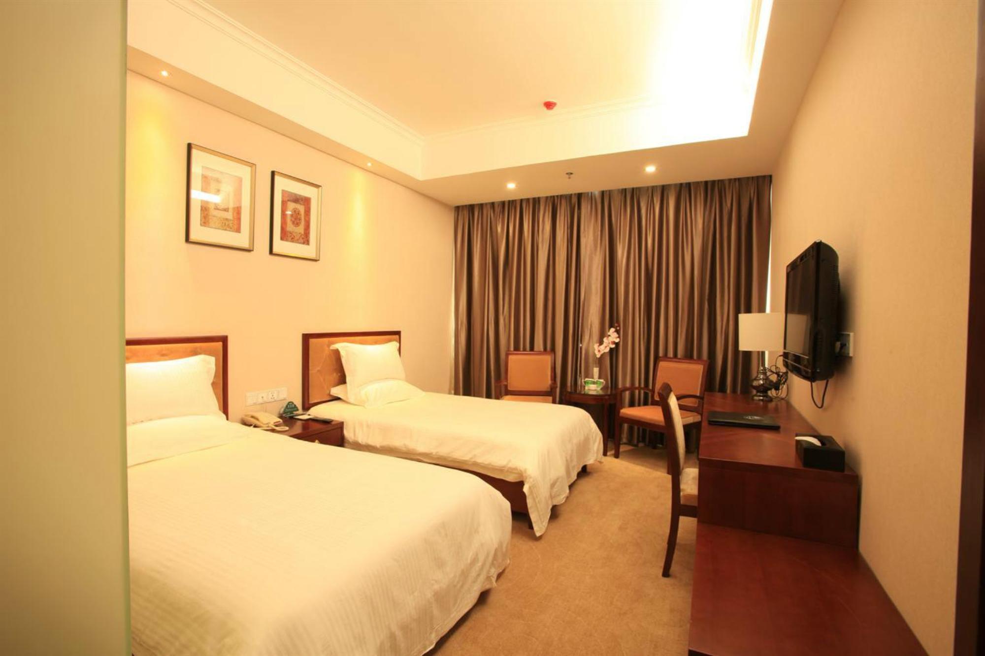 Greentree Inn Beijing Daxing Huangcun Qingyuan Road Metro Station Express Hotel Eksteriør bilde